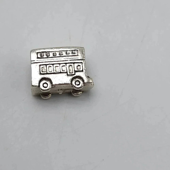 Antique Silver Double-Decker Bus Bead Charm For Bracelets or Necklaces - Picture 3 of 7